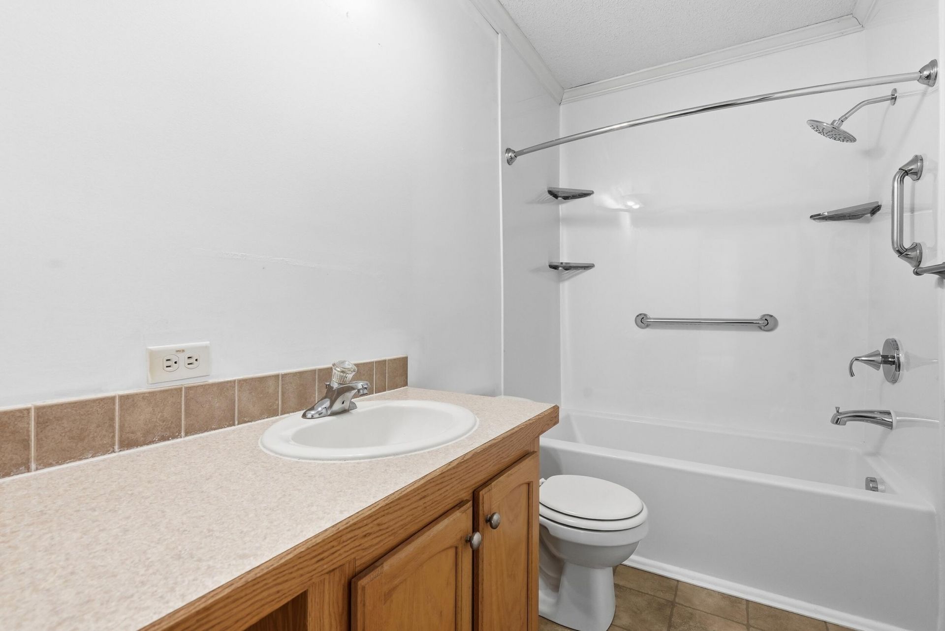 924 Blissful Lane Photo 18