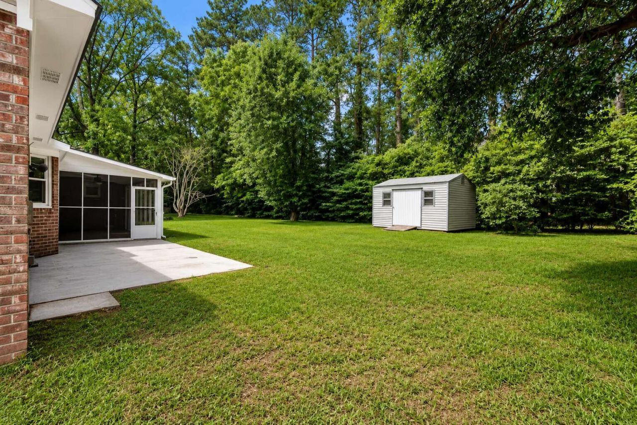 104 Blue Heron Drive Photo 9