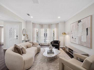 1319 Birkenhead Court, Dallas, TX 75204
