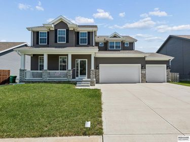 8059 N 173 Street, Bennington, NE 68007