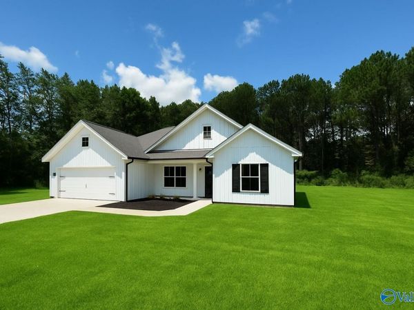 335 Maple Circle, Arab, AL 35016
