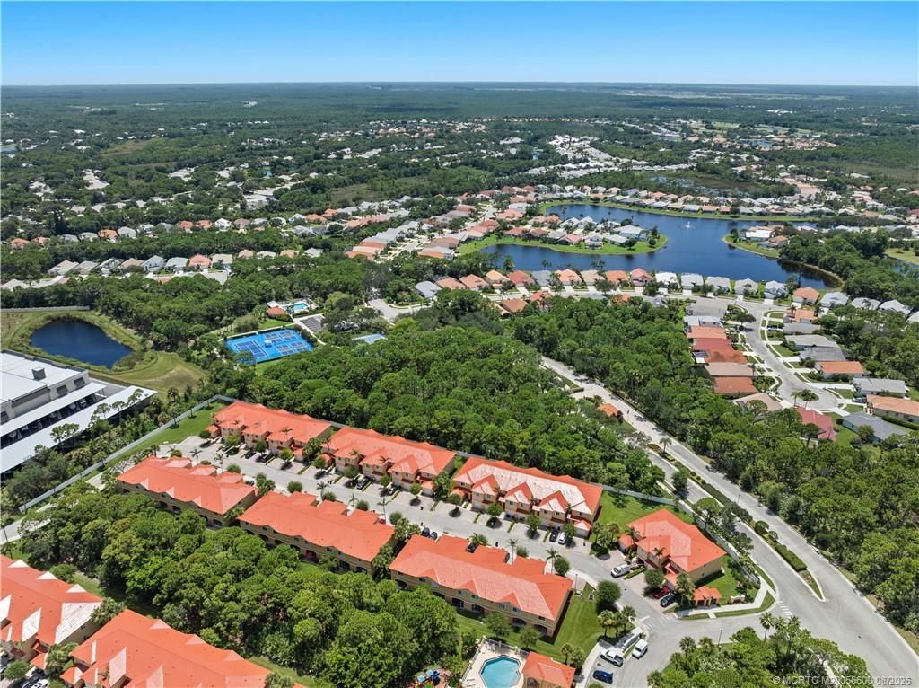 5012 SE Mariner Garden Circle, Stuart, FL 34997 Photo