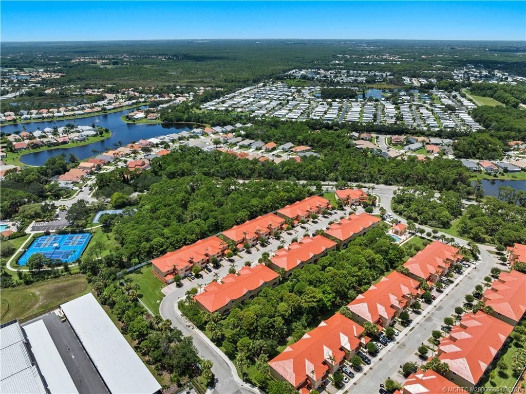 5012 SE Mariner Garden Circle, Stuart, FL 34997 Photo