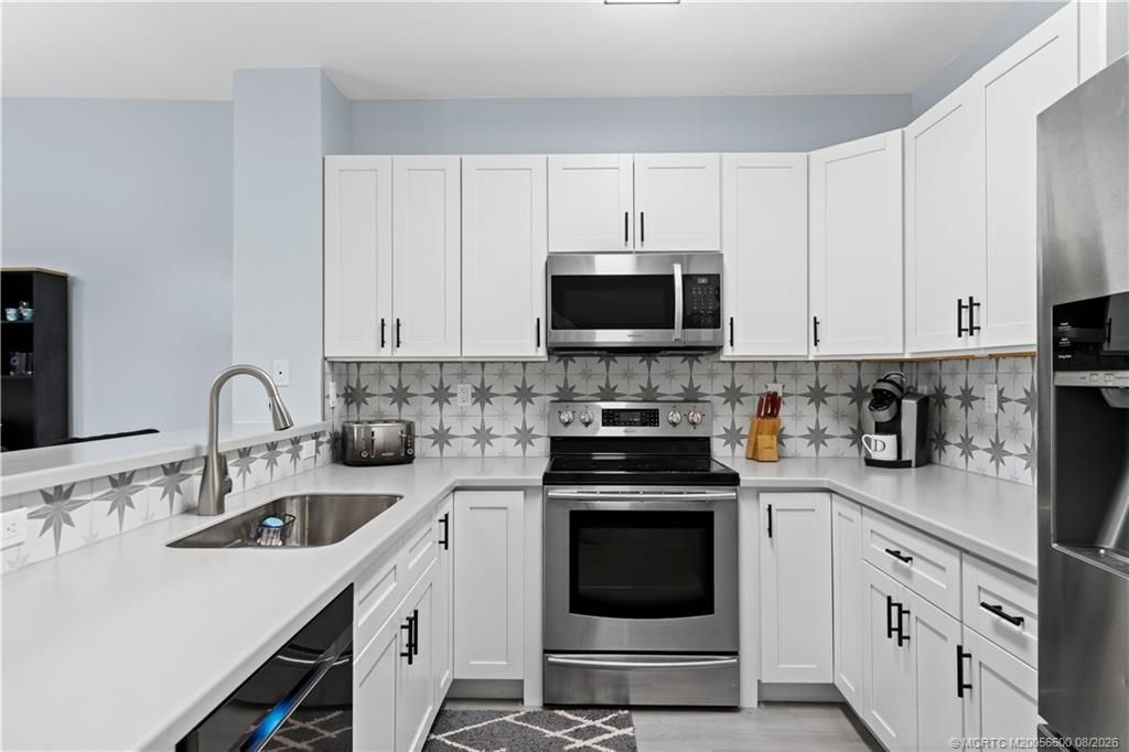 5012 SE Mariner Garden Circle, Stuart, FL 34997 Photo