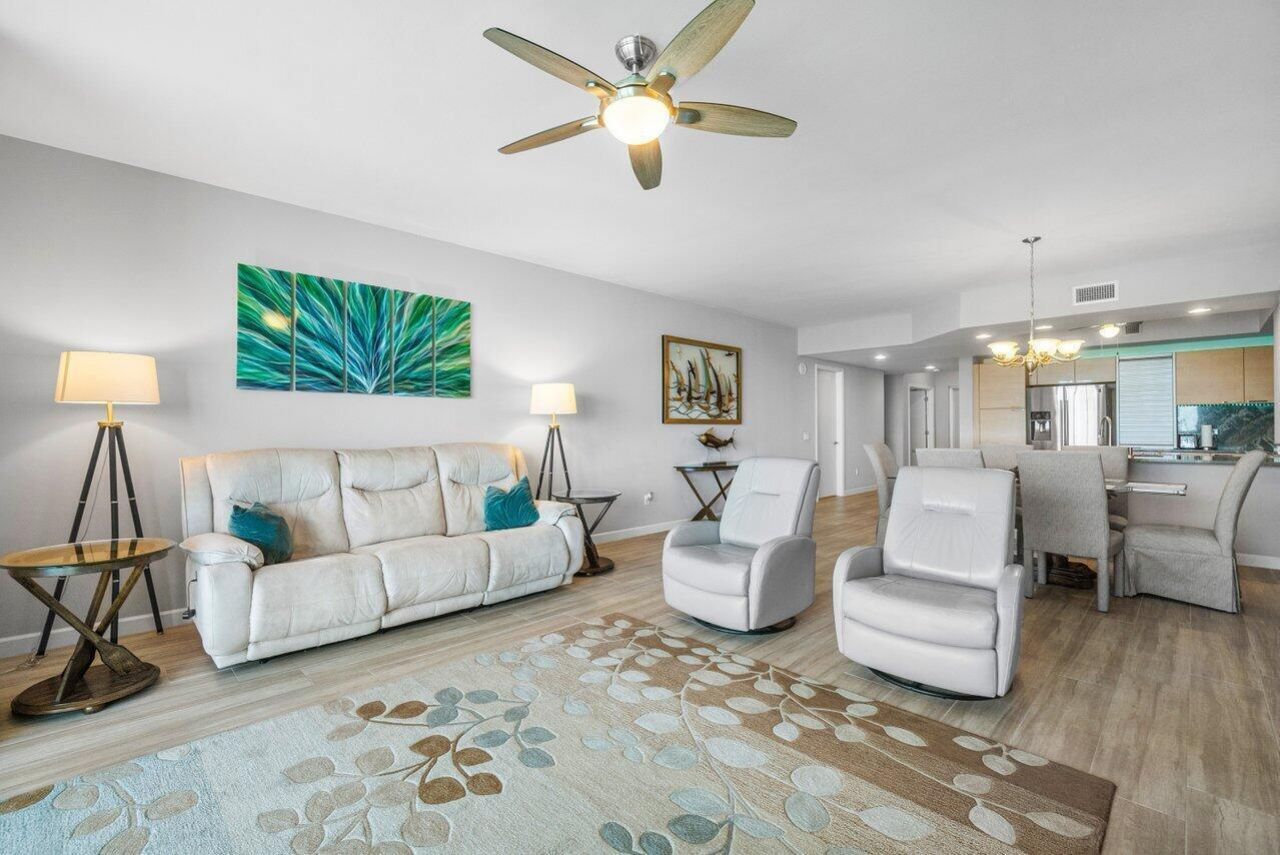 2640 Lake Shore Drive, Unit 711, Riviera Beach, FL 33404 Photo