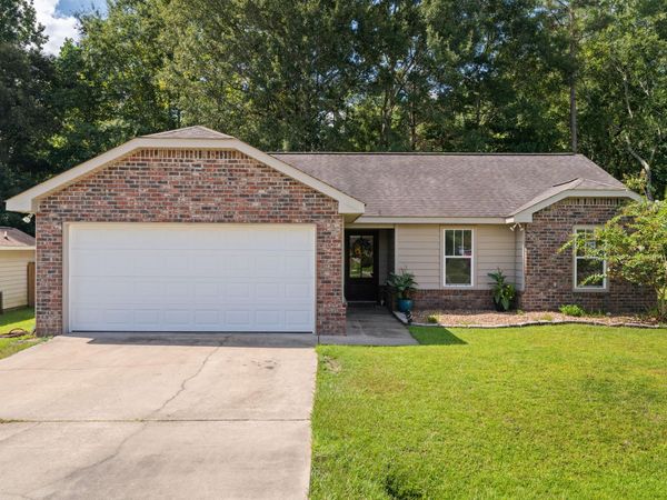 40 S Ambrose, Hattiesburg, MS 39402