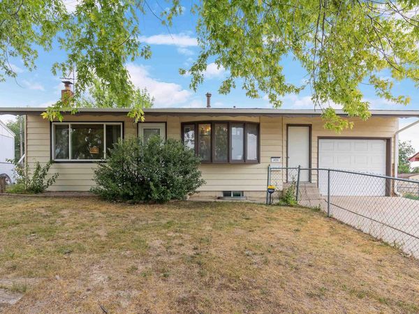 406 E WATERLOO, Rapid City, SD 57701