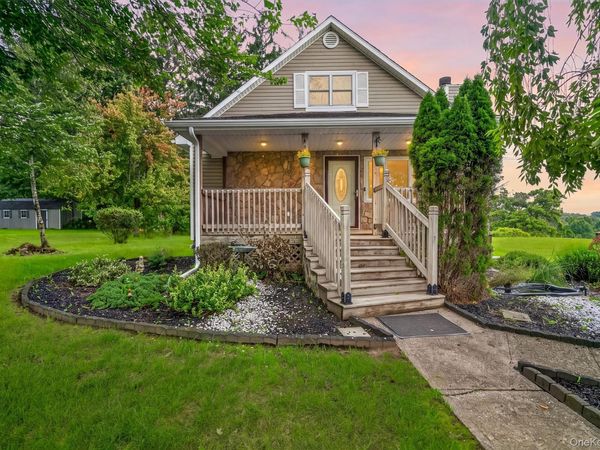 355 County Highway 62, New Hampton, NY 10958
