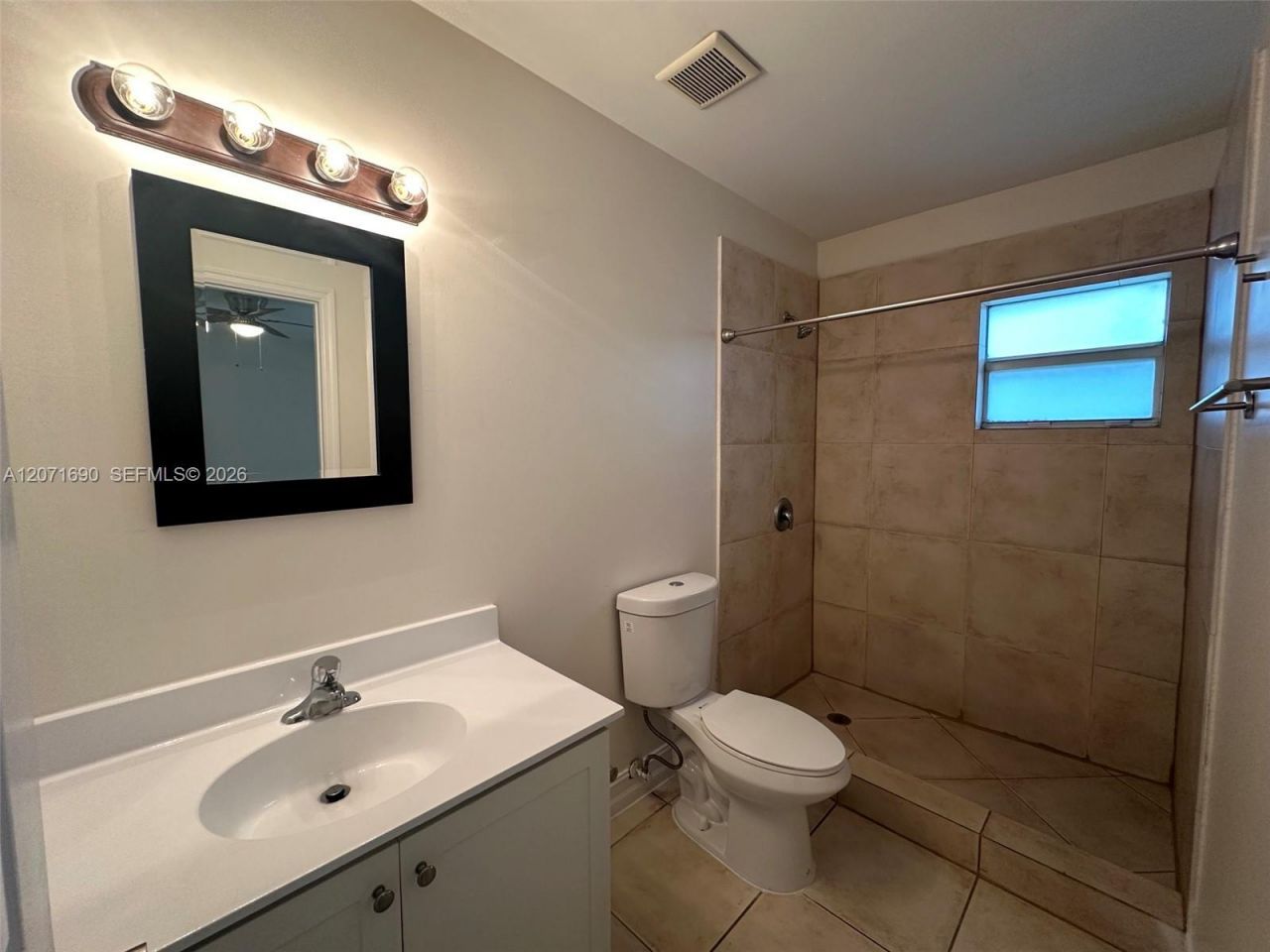 228 NW 14th Ave , Fort Lauderdale, FL 33311 Photo