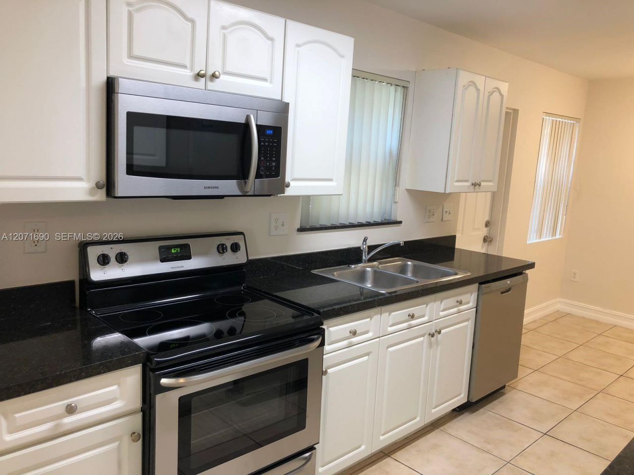 228 NW 14th Ave , Fort Lauderdale, FL 33311 Photo