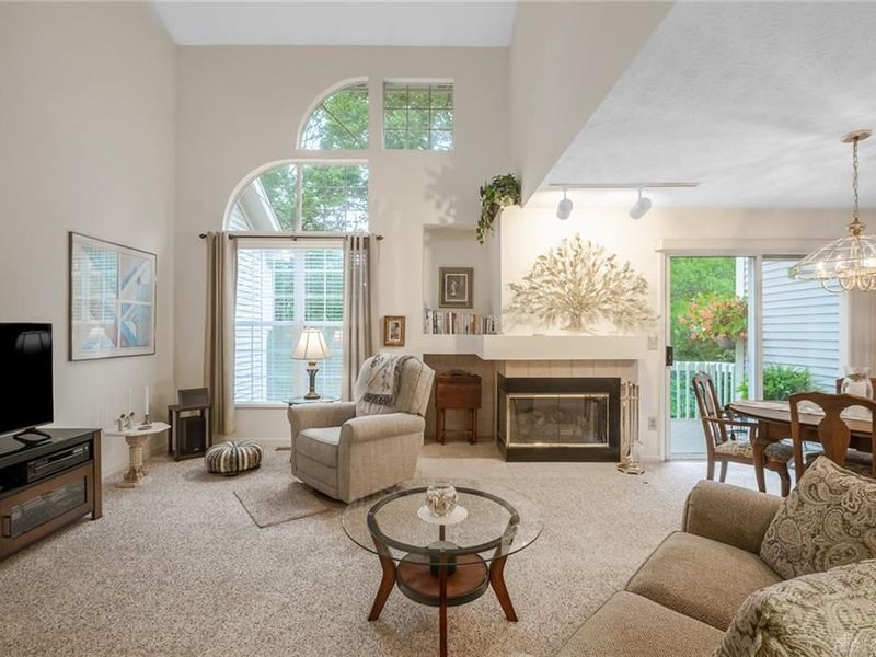 3906 W Summit Ridge Drive, Beavercreek, OH 45430 Photo 4