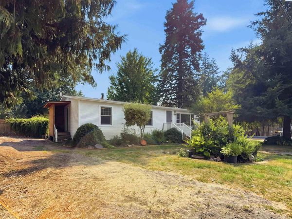302 E Chestnut, Farmington, WA 99128
