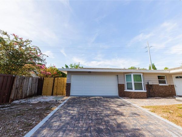 1574 SOUVENIR DRIVE , CLEARWATER, FL 33755