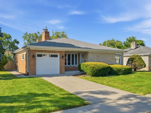 5022 Fargo Avenue , Skokie, IL 60077
