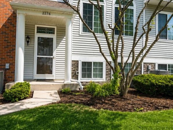 2276 Dawson Lane, Algonquin, IL 60102