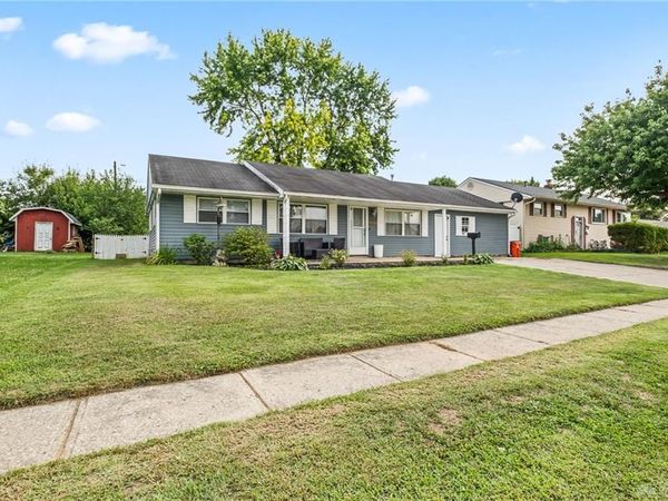 1123 Chalet Drive, New Carlisle, OH 45344