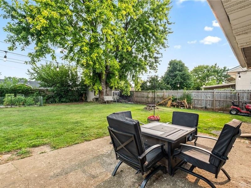 1123 Chalet Drive, New Carlisle, OH 45344 Photo 18