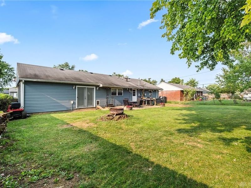 1123 Chalet Drive, New Carlisle, OH 45344 Photo 20