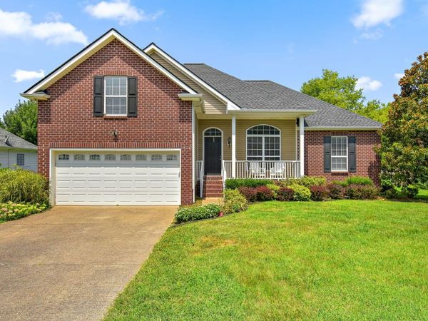 346 Remington Ave , Gallatin, TN 37066