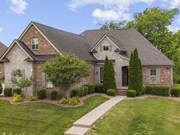 306 Charleston St , Lebanon, TN 37087