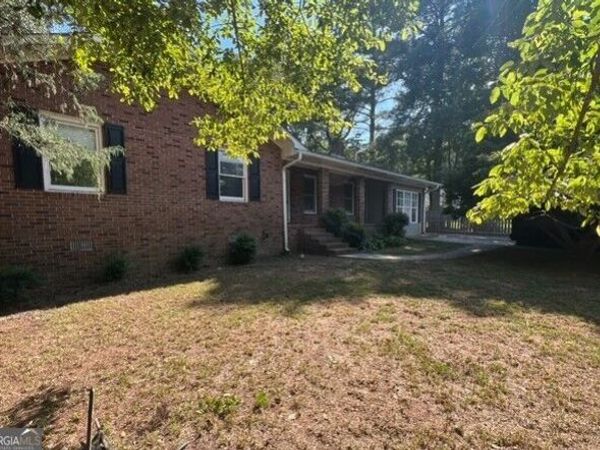 1710 Rosewood Drive, Griffin, GA 30223