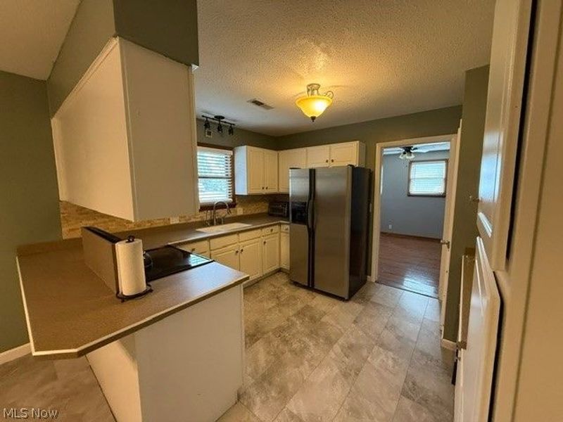 5965 South Drive, Nashport, OH 43830 Photo 4