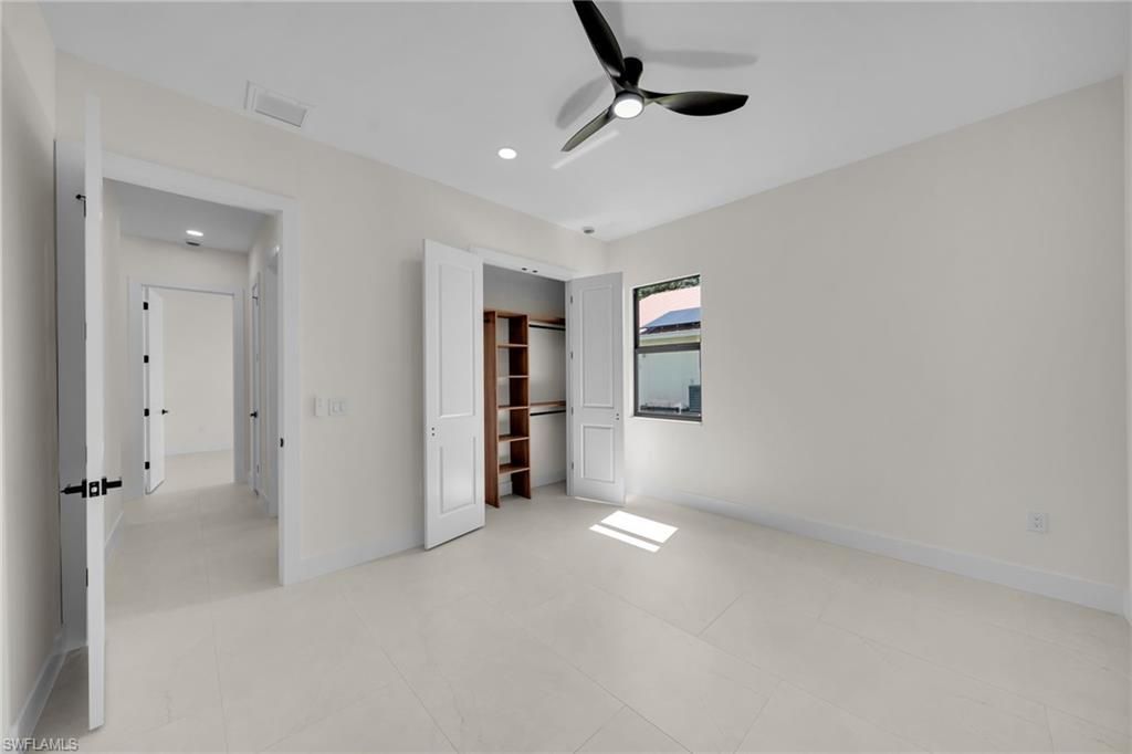 2127 NE 1st Ter, Cape Coral, FL 33909 Photo