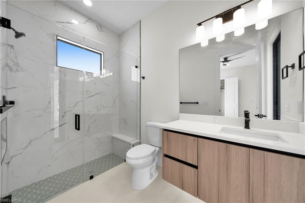 2127 NE 1st Ter, Cape Coral, FL 33909 Photo