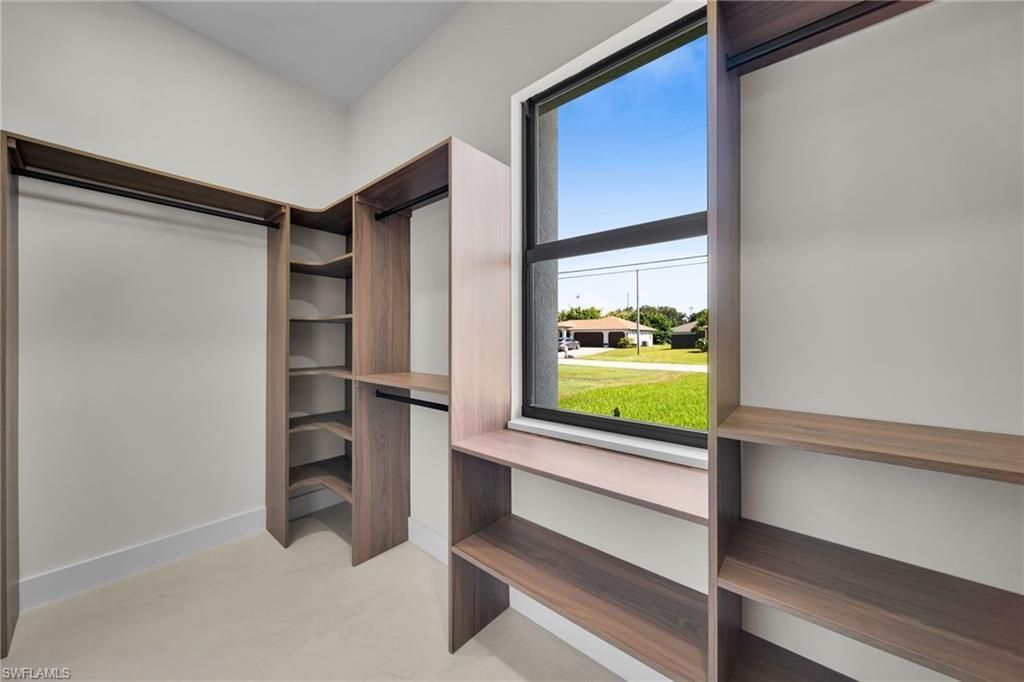 2127 NE 1st Ter, Cape Coral, FL 33909 Photo