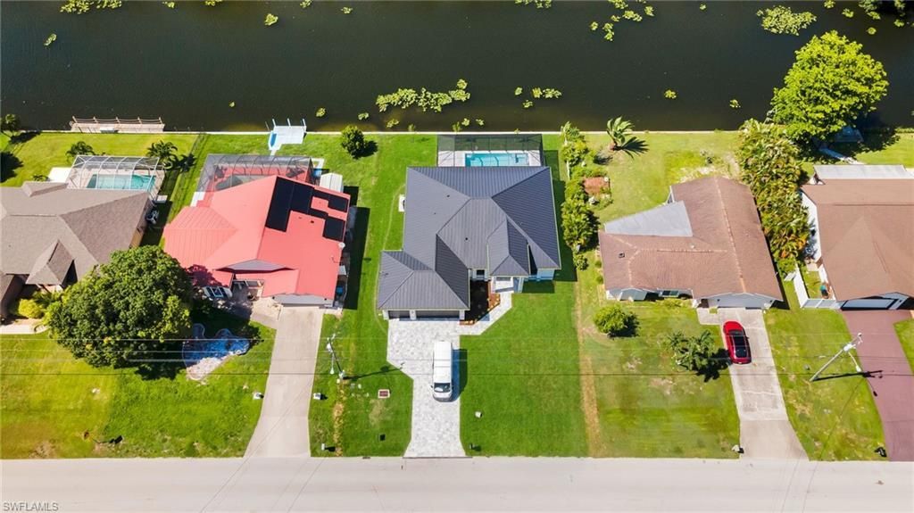 2127 NE 1st Ter, Cape Coral, FL 33909 Photo