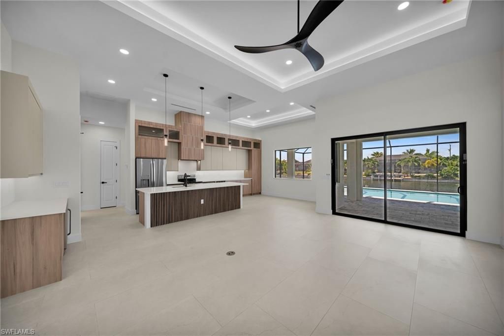 2127 NE 1st Ter, Cape Coral, FL 33909 Photo