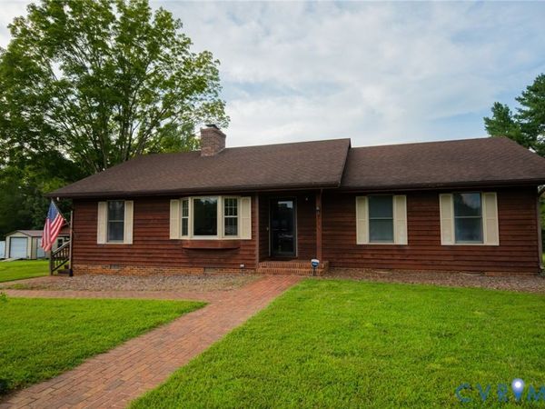 2781 Sandy River Road , Burkeville, VA 23922