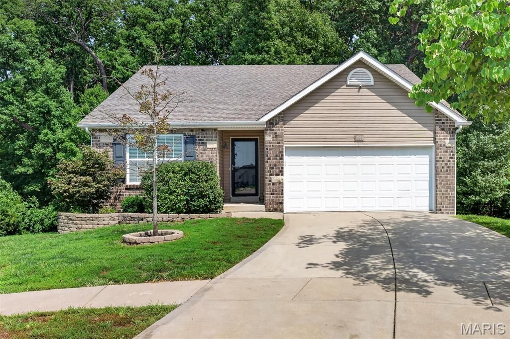 141 Katie Lynn Court , Wentzville, MO 63385 Main Photo