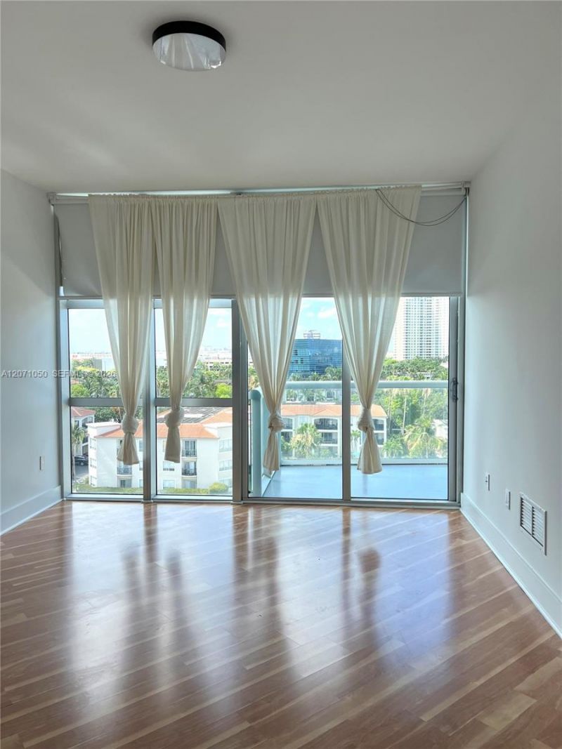 3131 NE 188th St #1-801 , Aventura, FL 33180 Photo