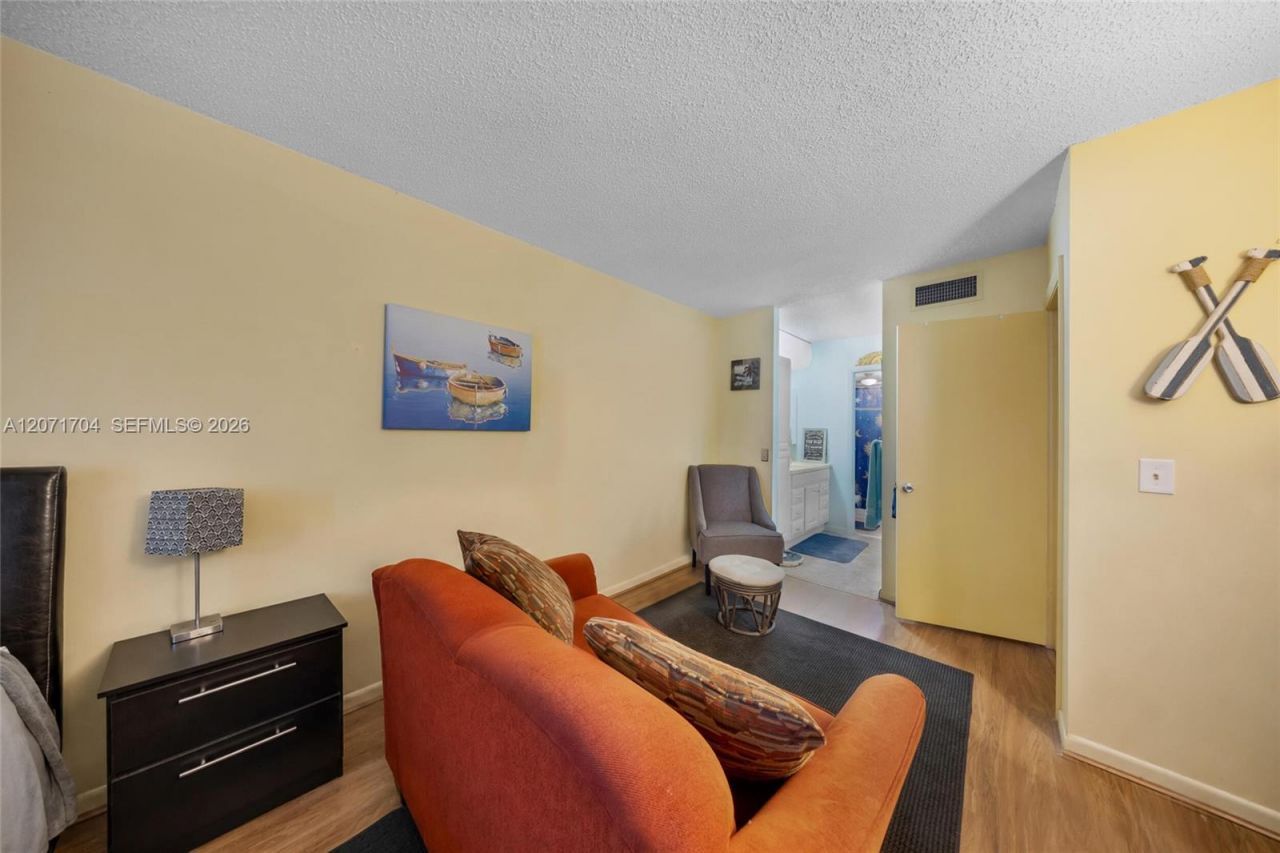 6750 Royal Palm Blvd, Unit 106E, Margate, FL 33063 Photo