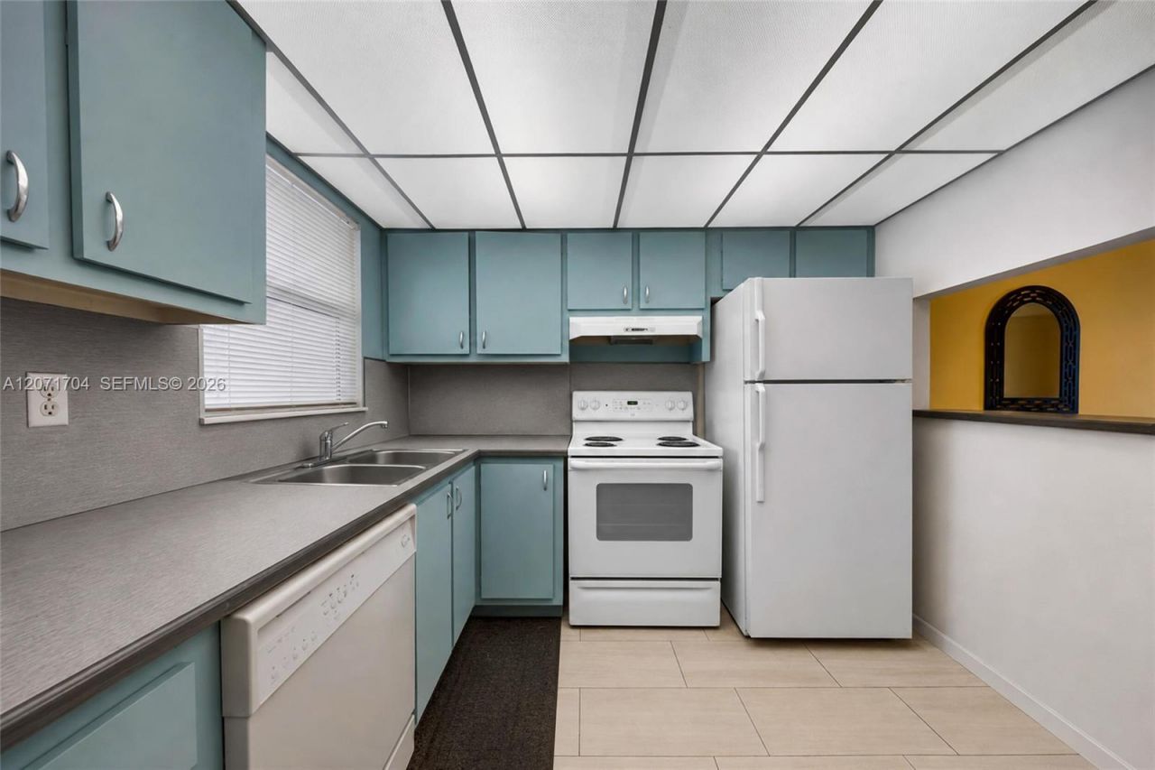 6750 Royal Palm Blvd, Unit 106E, Margate, FL 33063 Photo