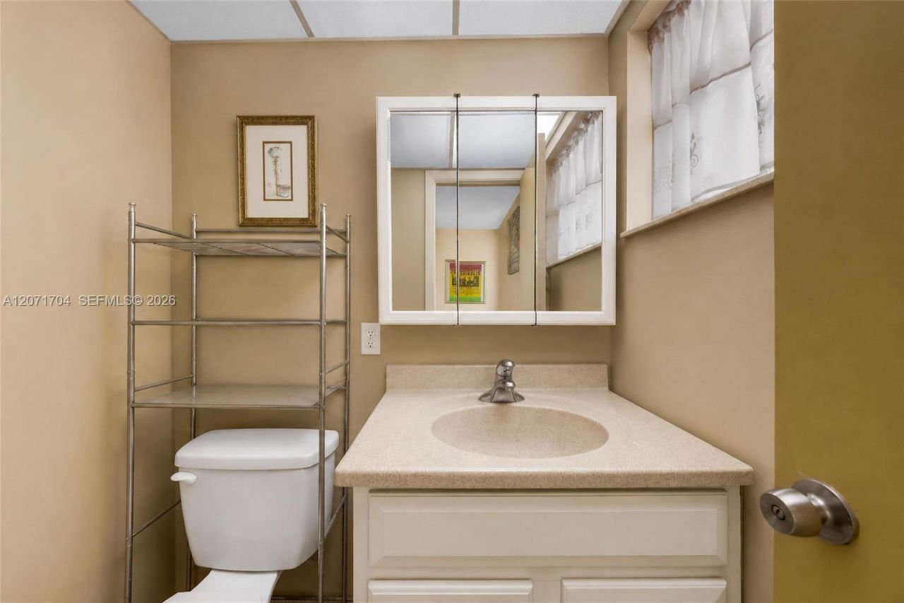 6750 Royal Palm Blvd, Unit 106E, Margate, FL 33063 Photo