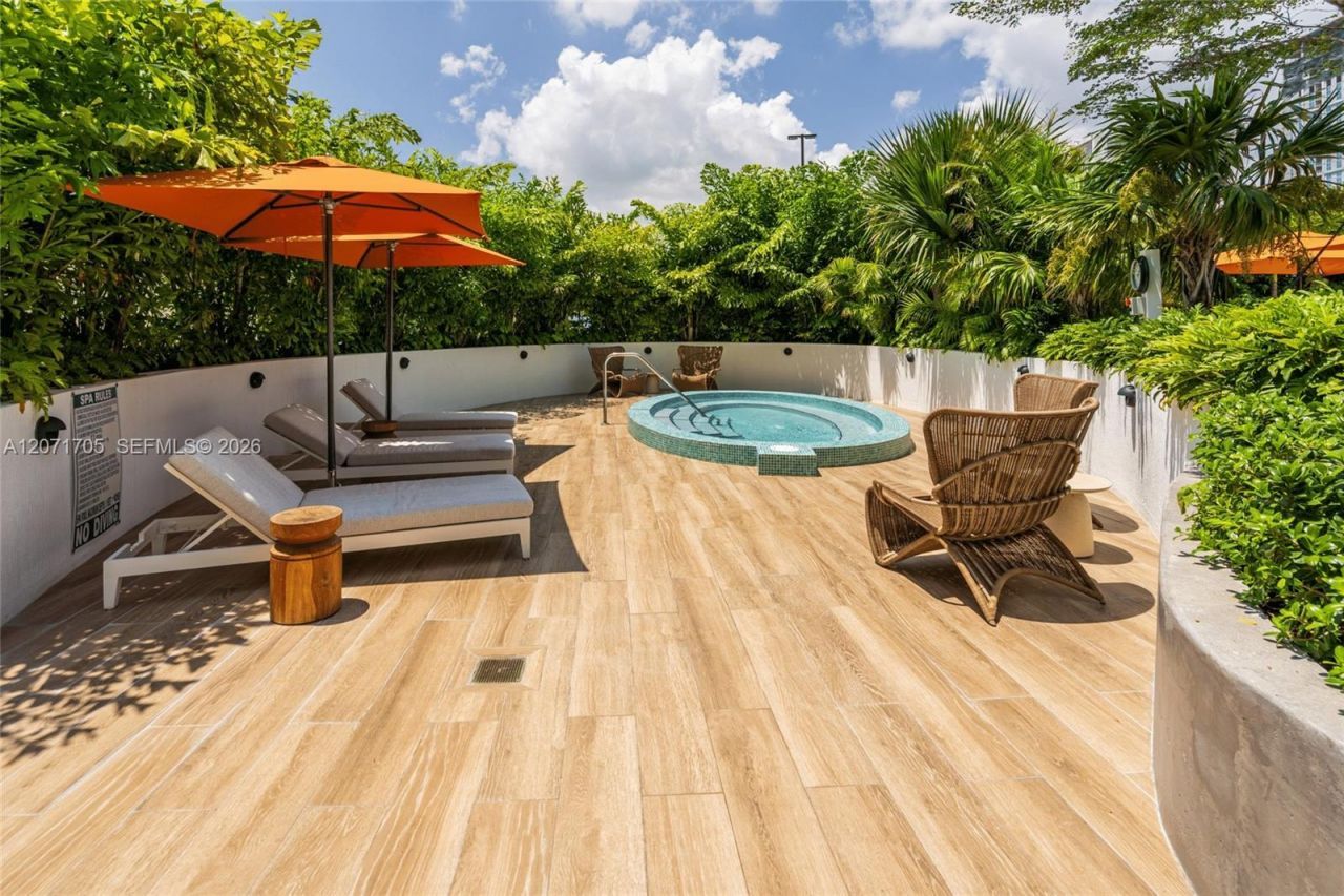 700 NE 24th St, Unit 1107, Miami, FL 33137 Photo