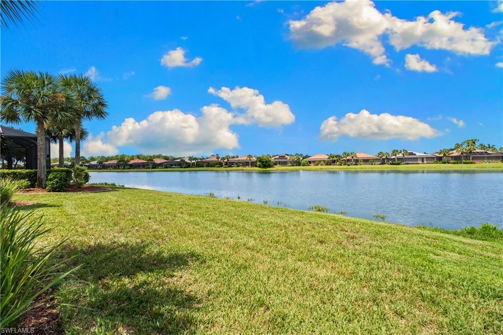 10428 Materita Dr , Fort Myers, FL 33913 Photo
