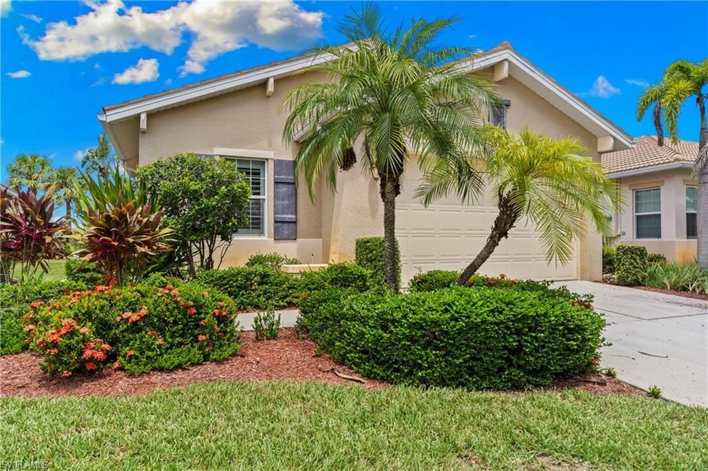 10428 Materita Dr , Fort Myers, FL 33913 Photo