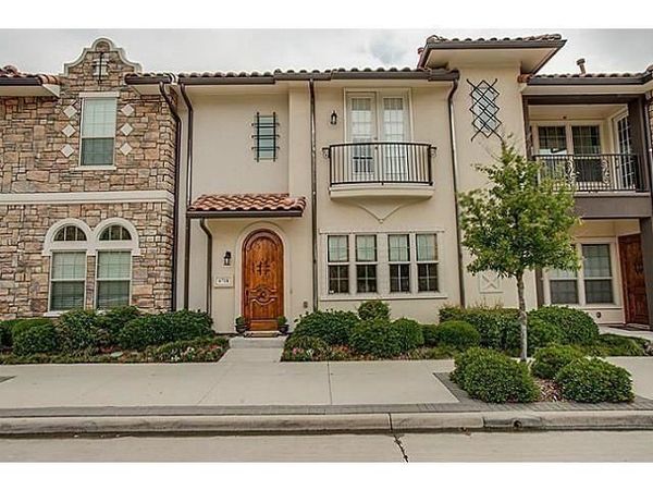 6718 Estrella, Unit 20, Irving, TX 75039