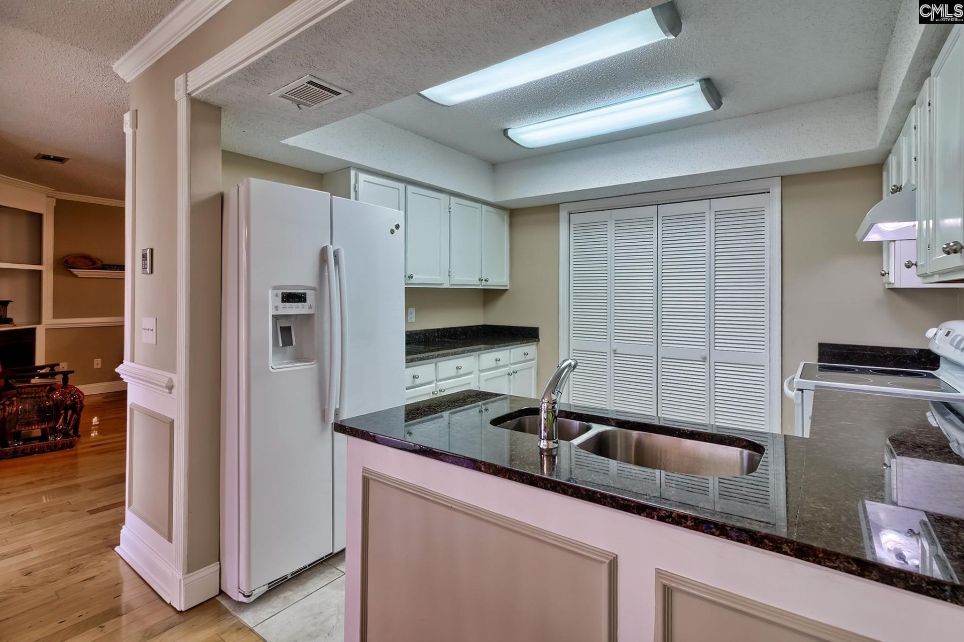 123 Cove Court  Photo 11