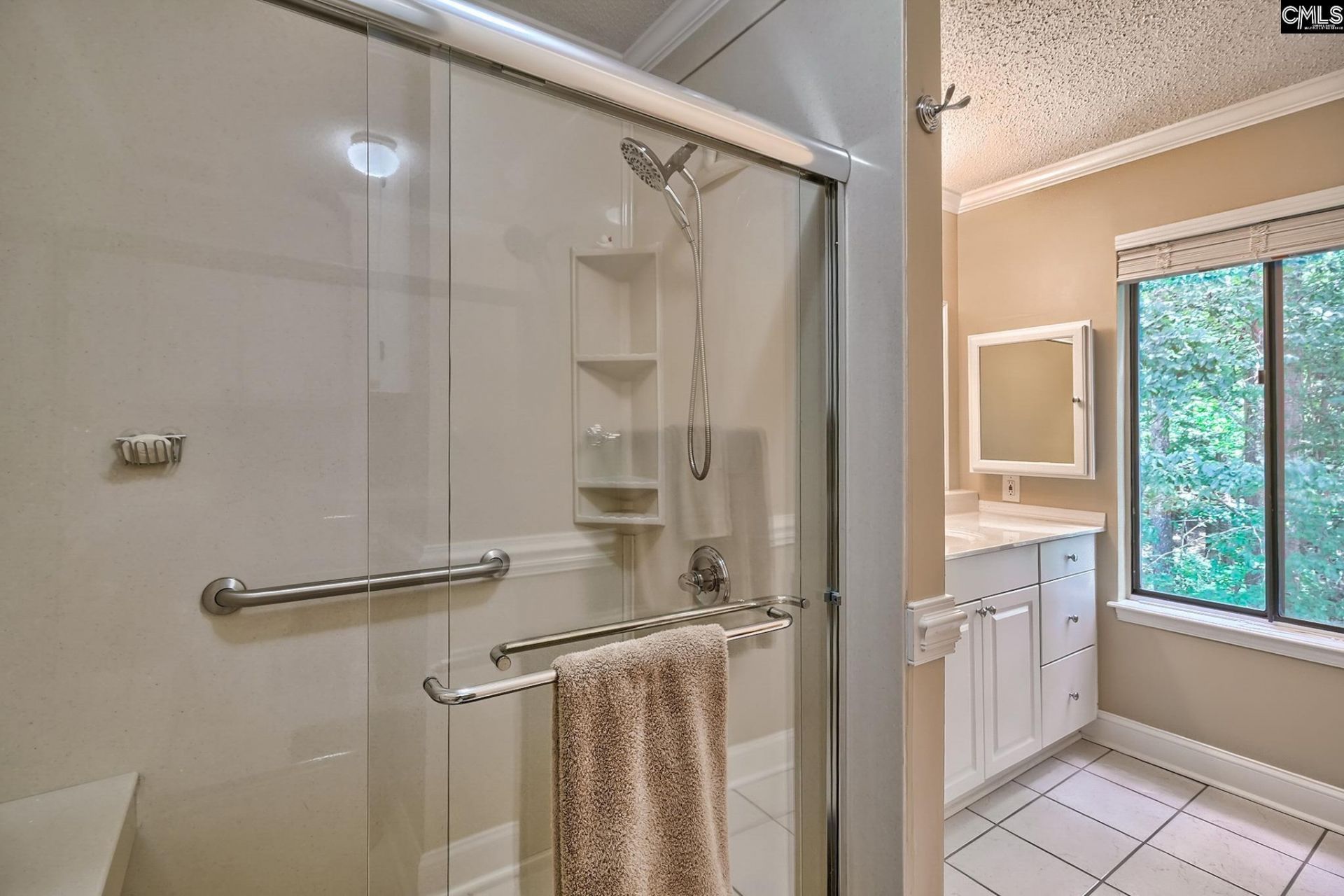 123 Cove Court  Photo 18