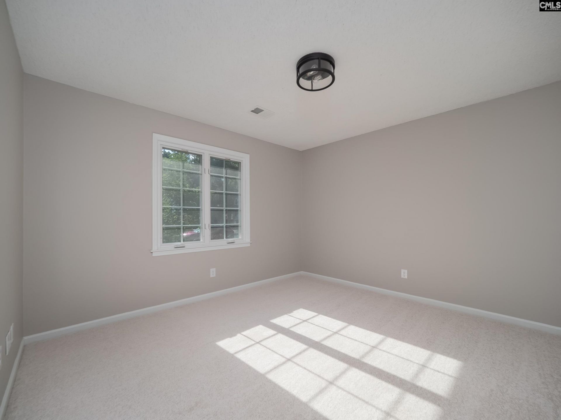 1819 Shadowood Photo 14