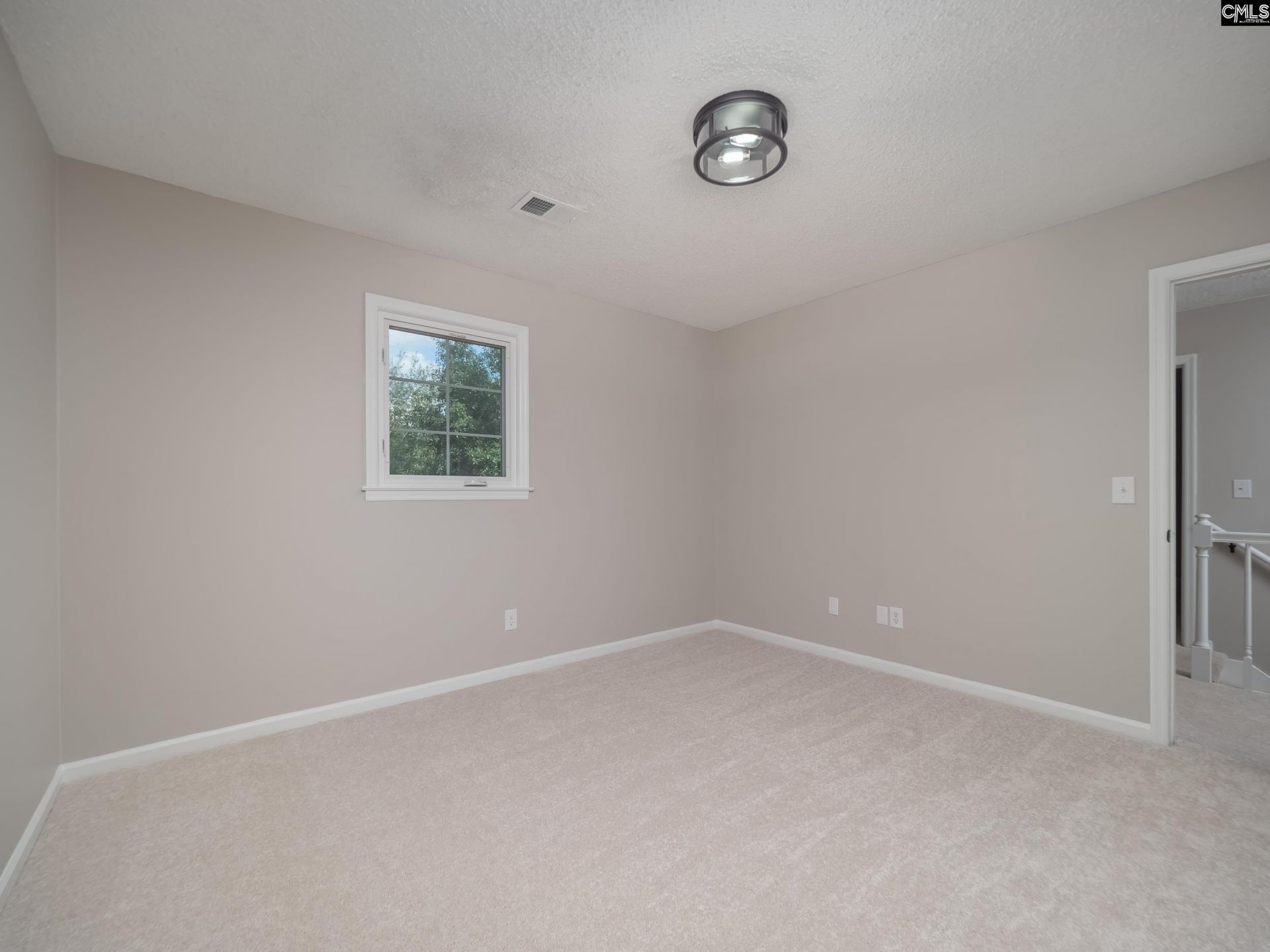 1819 Shadowood Photo 17
