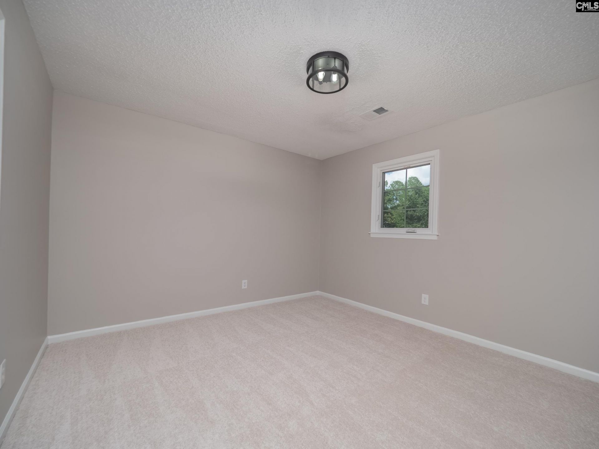 1819 Shadowood Photo 18