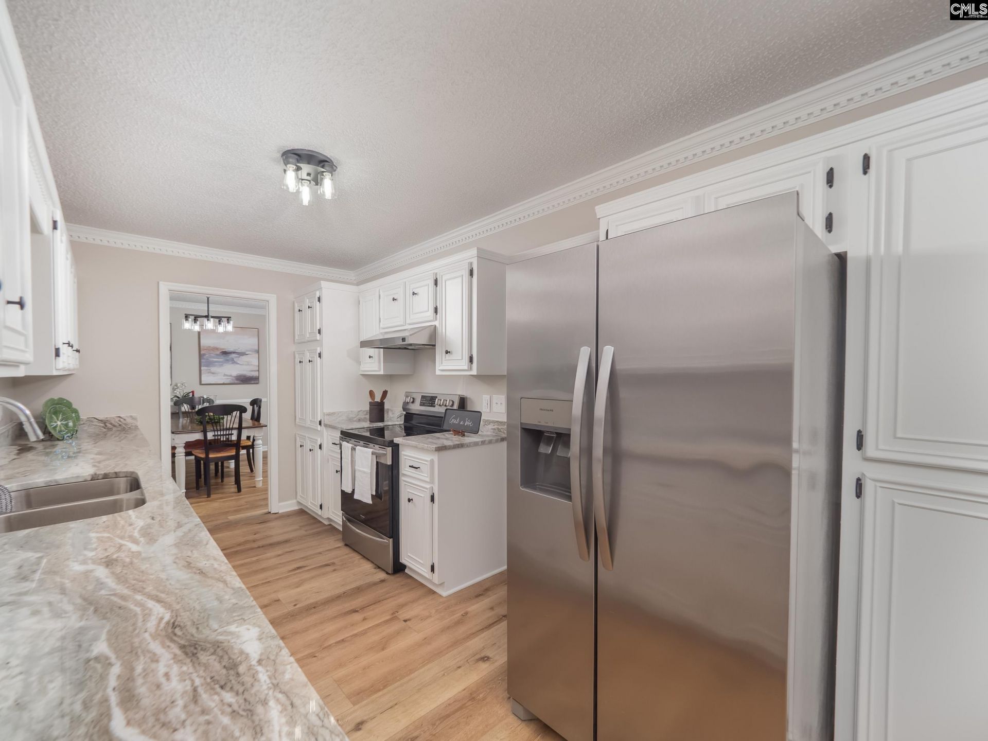 1819 Shadowood Photo 5