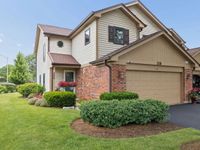 328 Cromwell Court, Westmont, IL 60559 primary photo