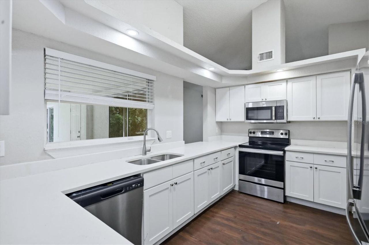 4537 Chimney Creek Drive, Sarasota, FL 34235 Photo