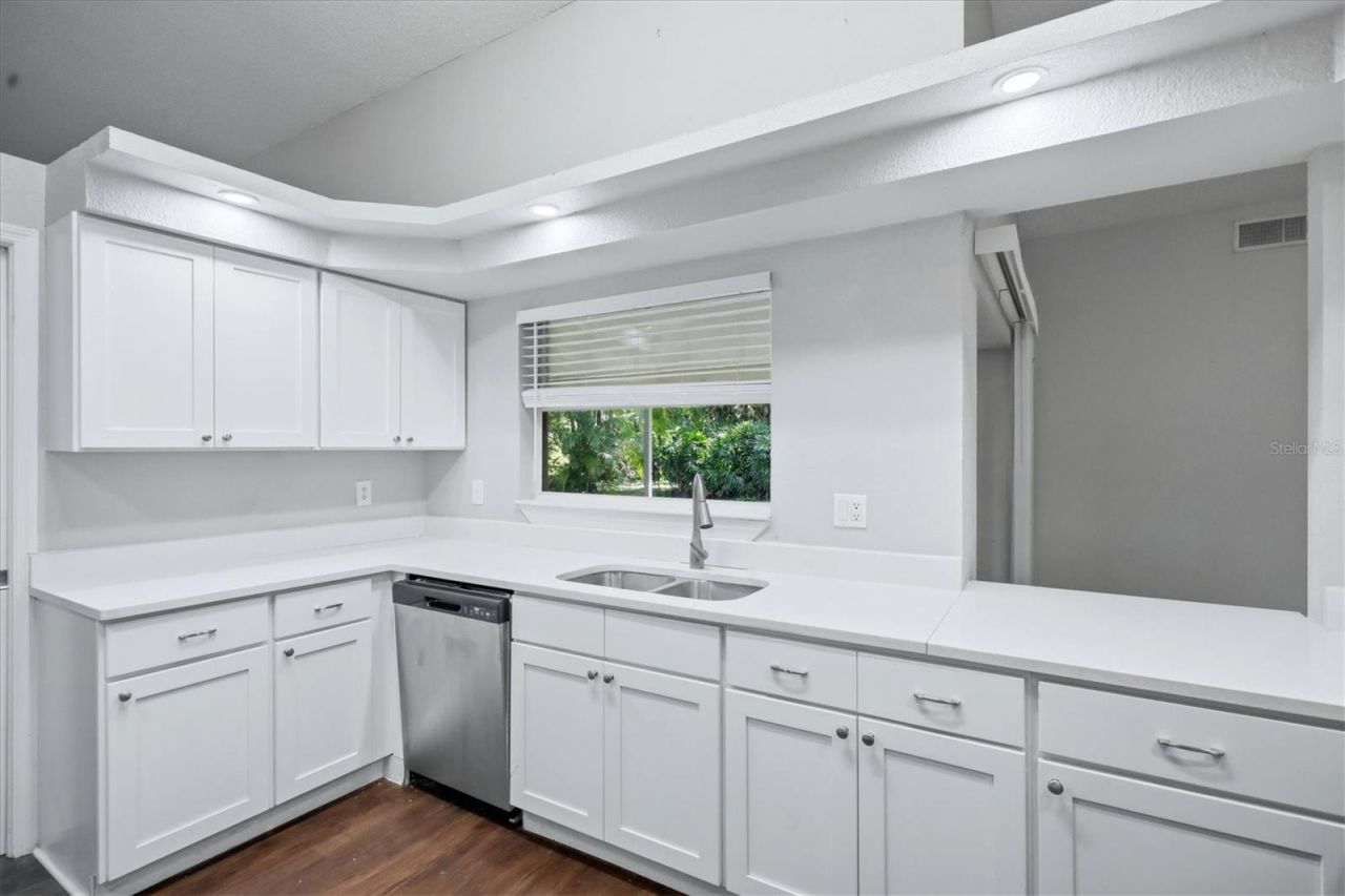 4537 Chimney Creek Drive, Sarasota, FL 34235 Photo